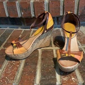 Azura Italy Faux Cork Wedge Platform Sandals 7